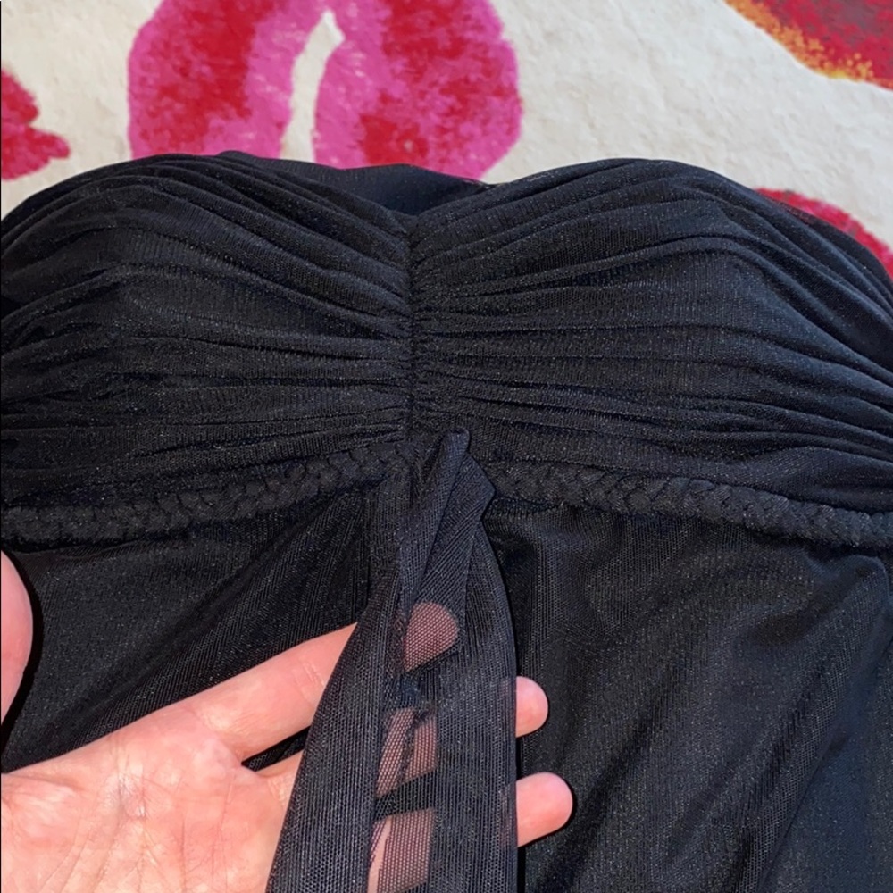 Dress - Picture 7 of 9